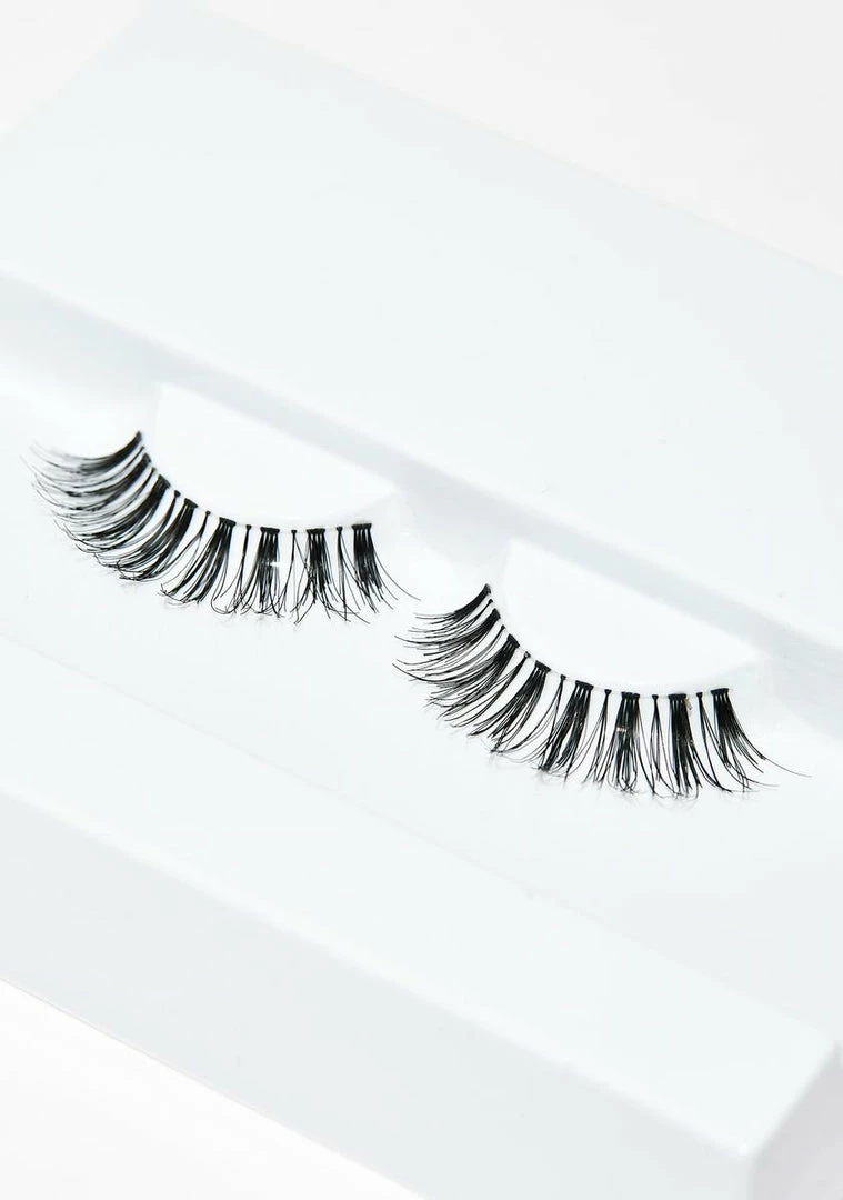 Best Sale ⌛ The Creme Shop Eyes Wispy Wink Hello Kitty Lashes 🔔 3 The Creme Shop Eyes Wispy Wink Hello Kitty Lashes