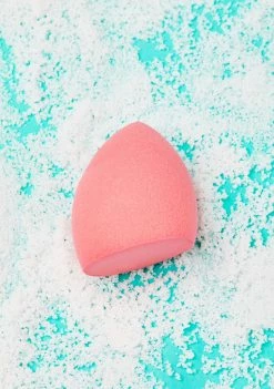 The Creme Shop Sponge Beauty Blender