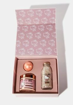 Hot Sale π The Creme Shop X Hello Kitty Lovely Luxury Spa Set Wellness β¨ 5 The Creme Shop X Hello Kitty Lovely Luxury Spa Set Wellness