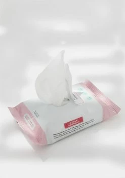 The Creme Shop Mixed Berry Moisturizing Sanitizer Towelettes