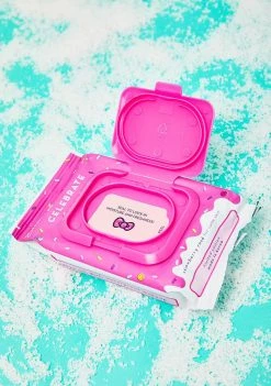 The Creme Shop Hello Kitty Complete Cleansing Towelettes